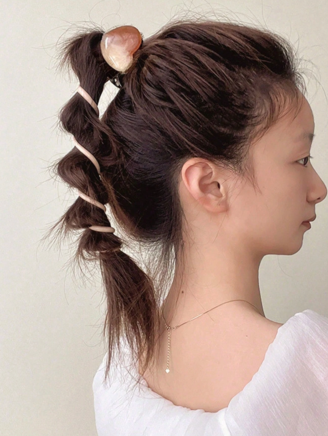 Korean Ponytail coil on model