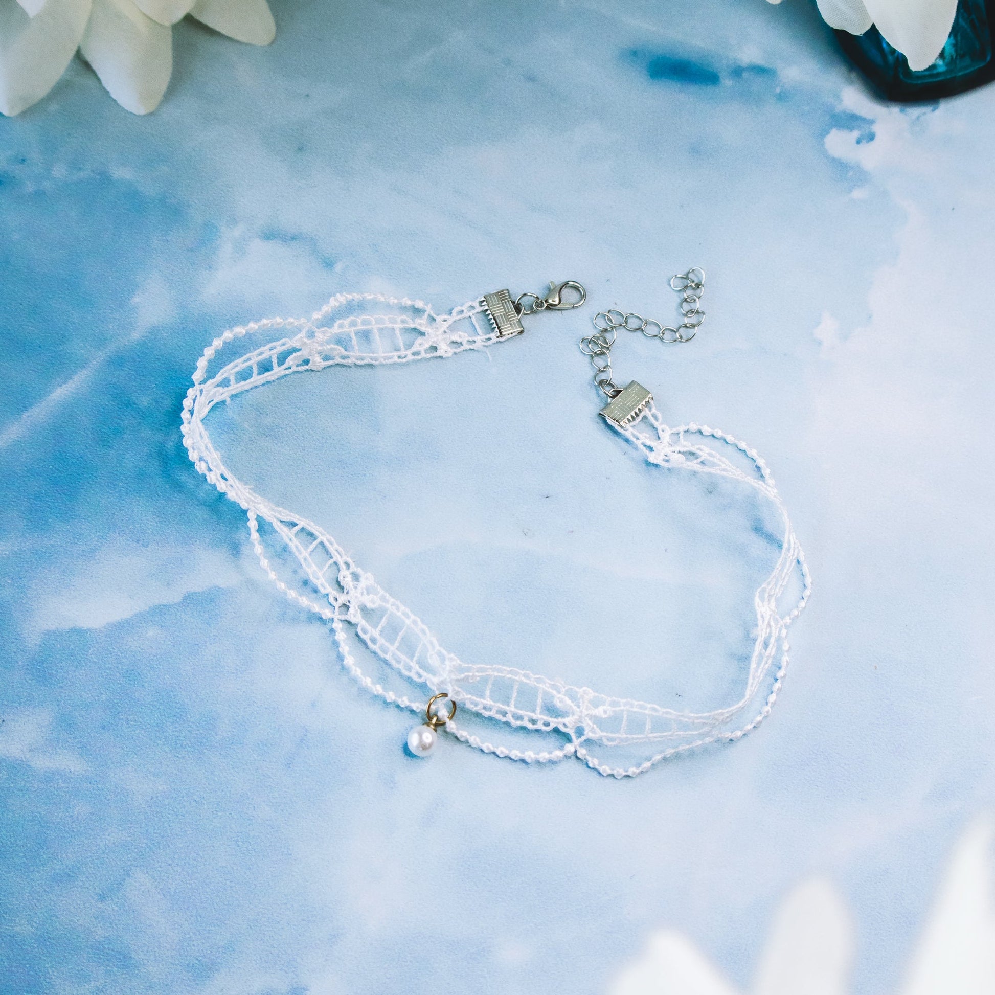 white lace choker necklace